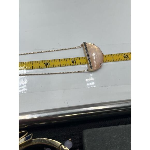 Stella & Dot Collector's Box Peach‎ Pink Quartz Pendant Necklace - Picture 12 of 13